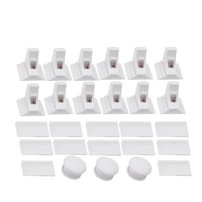 Set of 12 magnetic child locks with keys