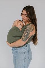 Baby Carrier T-shirt with Skin-to-Skin Contact thumbnail 4