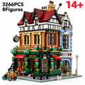 Retro British Street Corner Building Block Set - 3266pc Architecture Model