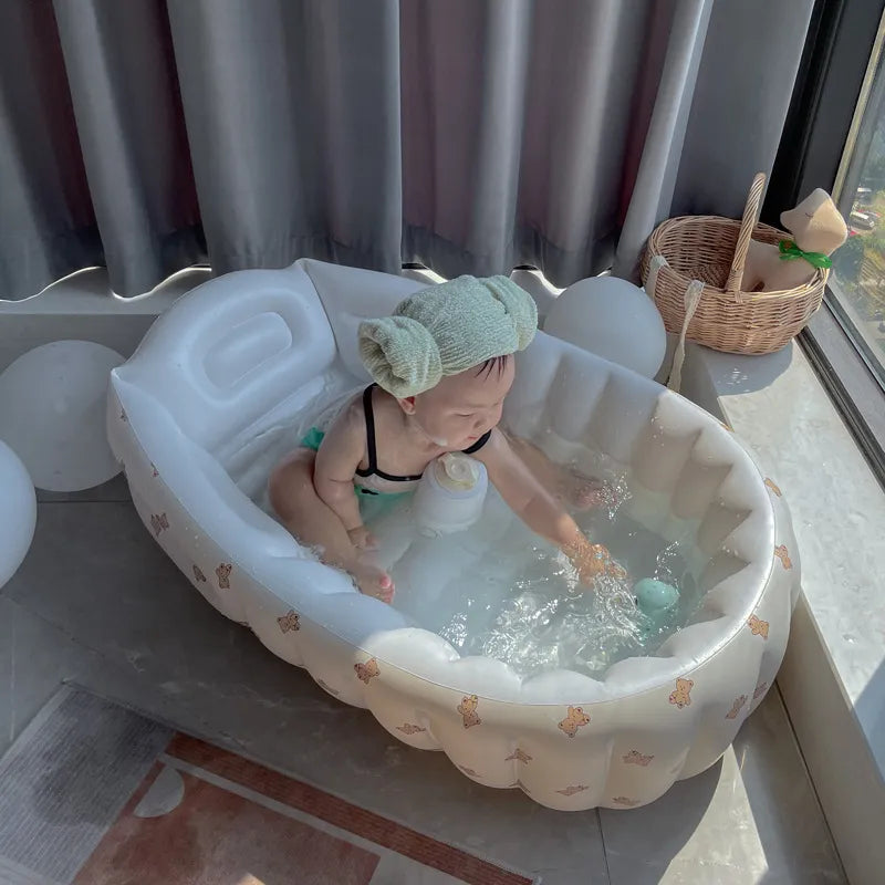 Inflatable baby bath hearts design