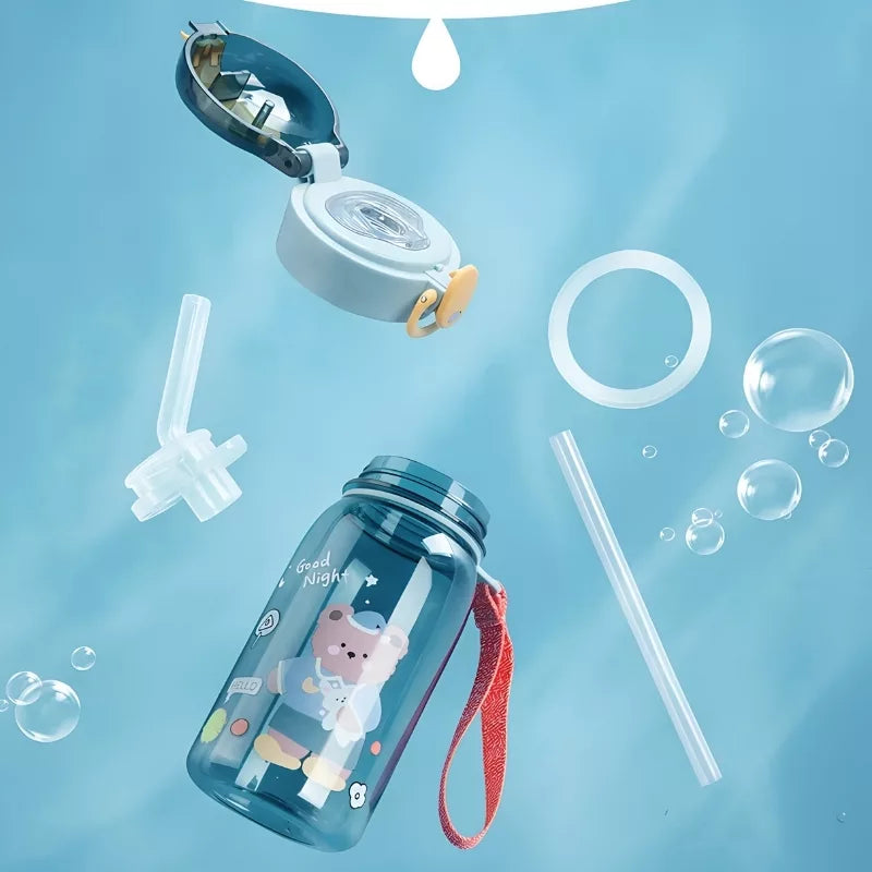 Kid drinking from leakproof bottle