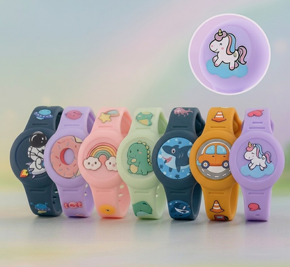 Kids silicone AirTag wristband