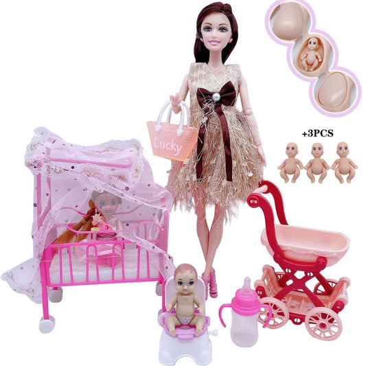 Fashion doll pregnancy playset close up of doll and baby figures