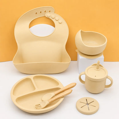 7-piece silicone baby feeding set — Beige