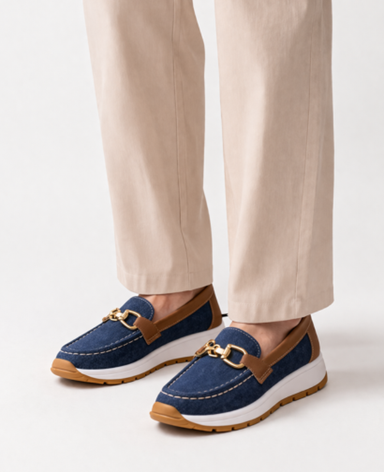 Platform Loafers Women – Metal Chain Detail & Chunky Sole, Casual Chic Everyday